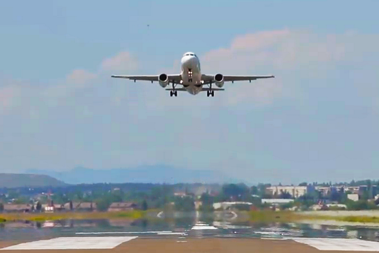 Аэропорт Тбилиси. Взлет.