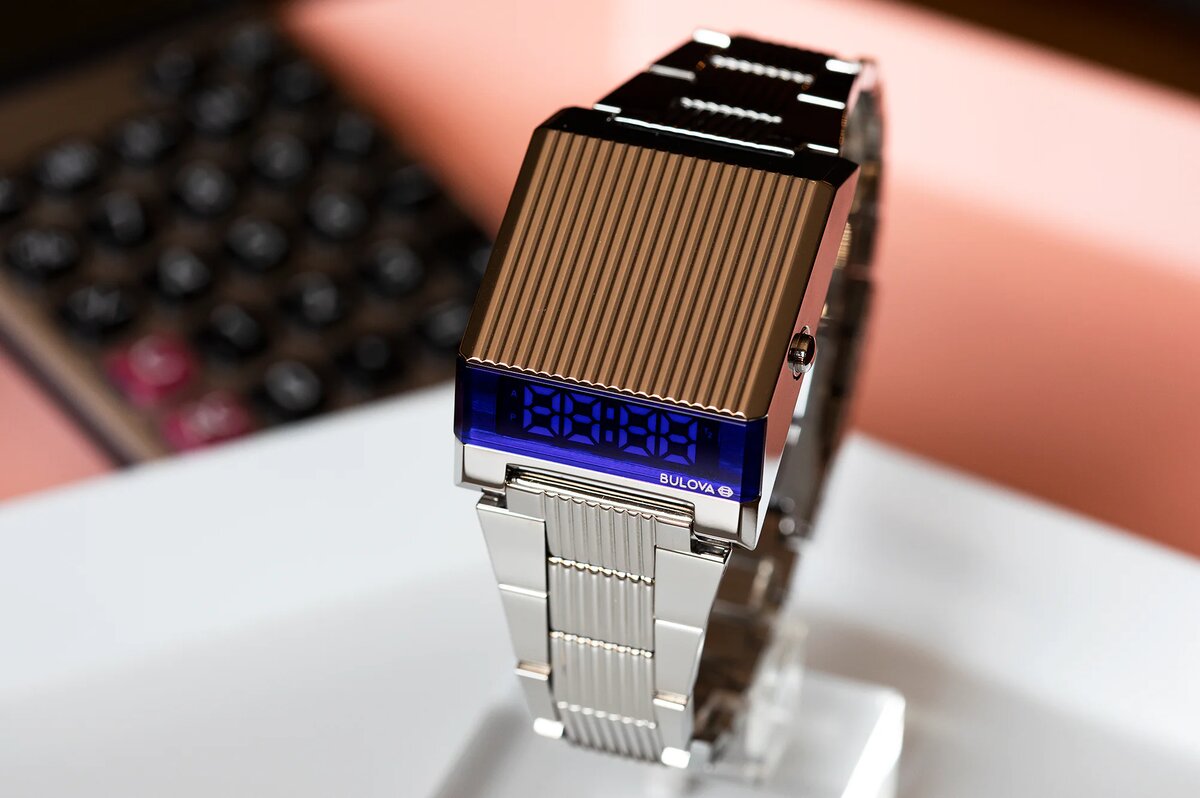 Bulova computron prezzo hotsell