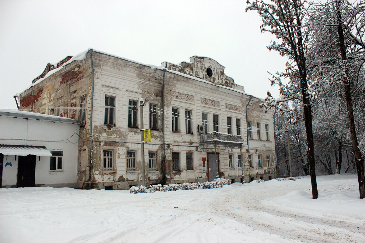 Кашин. Показываю, как выглядит город в тверской глубинке в 220 километрах  от Москвы и в каких домах живут люди | Самый главный путешественник | Дзен