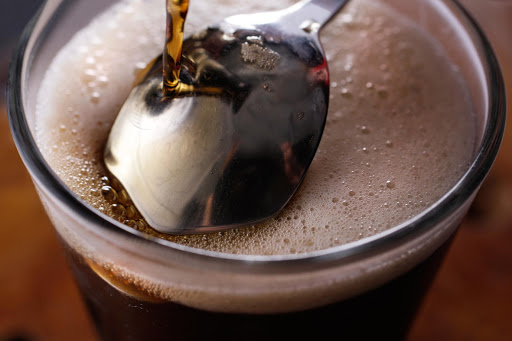 Ложка ставится как на фото 