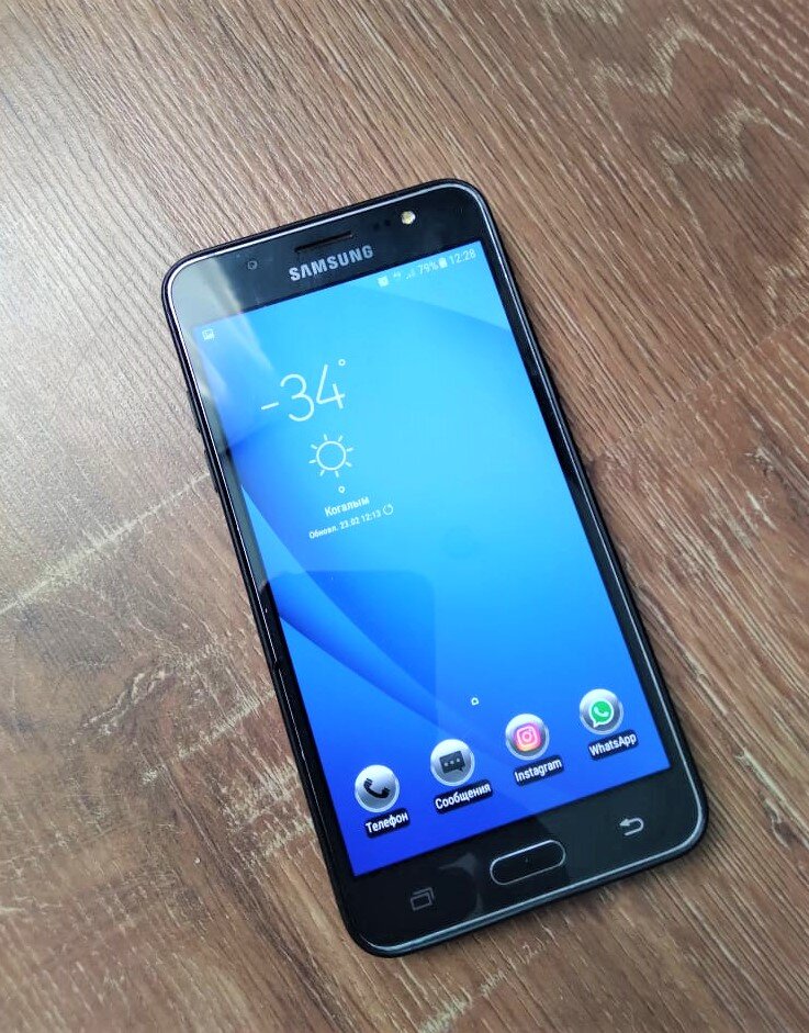 Samsung Galaxy J5 ( 2016 г.)