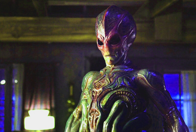 Кадр из сериала "Засланец из космоса"