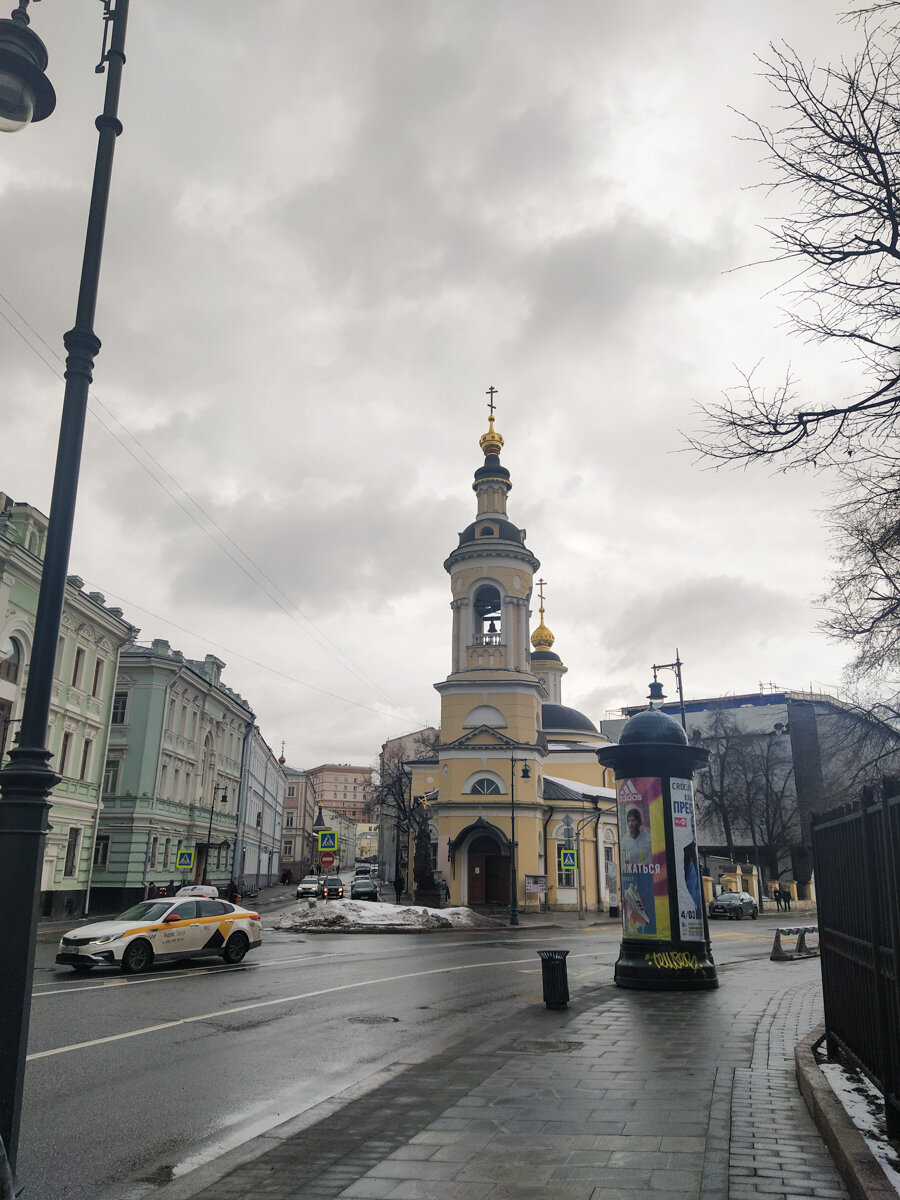 Самая древняя постройка, сохранившаяся на Хитровке и другие храмы этой  местности | Прогулки по Москве и не только | Дзен