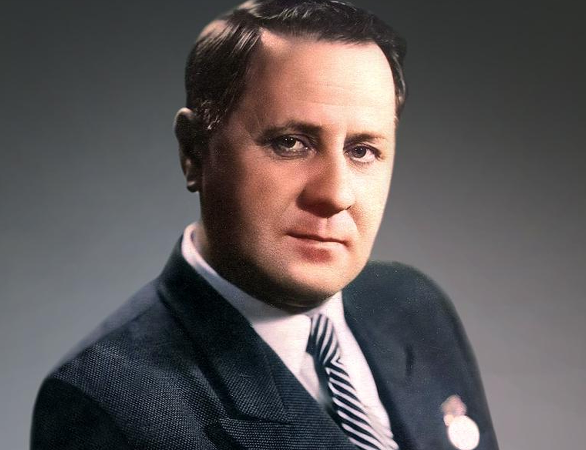 Крайне интересный актер Михаил Любезнов Кино,Люди