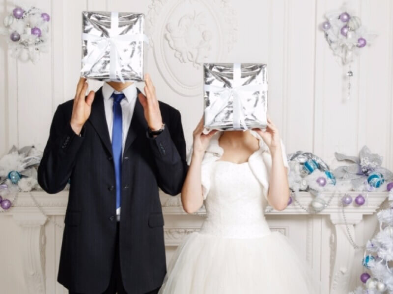 Идеи оригинальных подарков жениху на свадьбу от невесты
