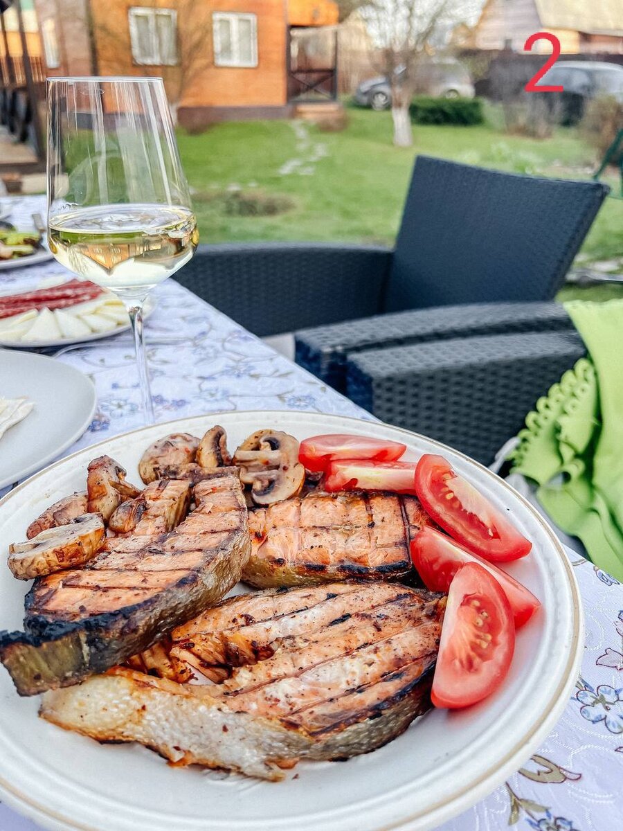 стейки на гриле