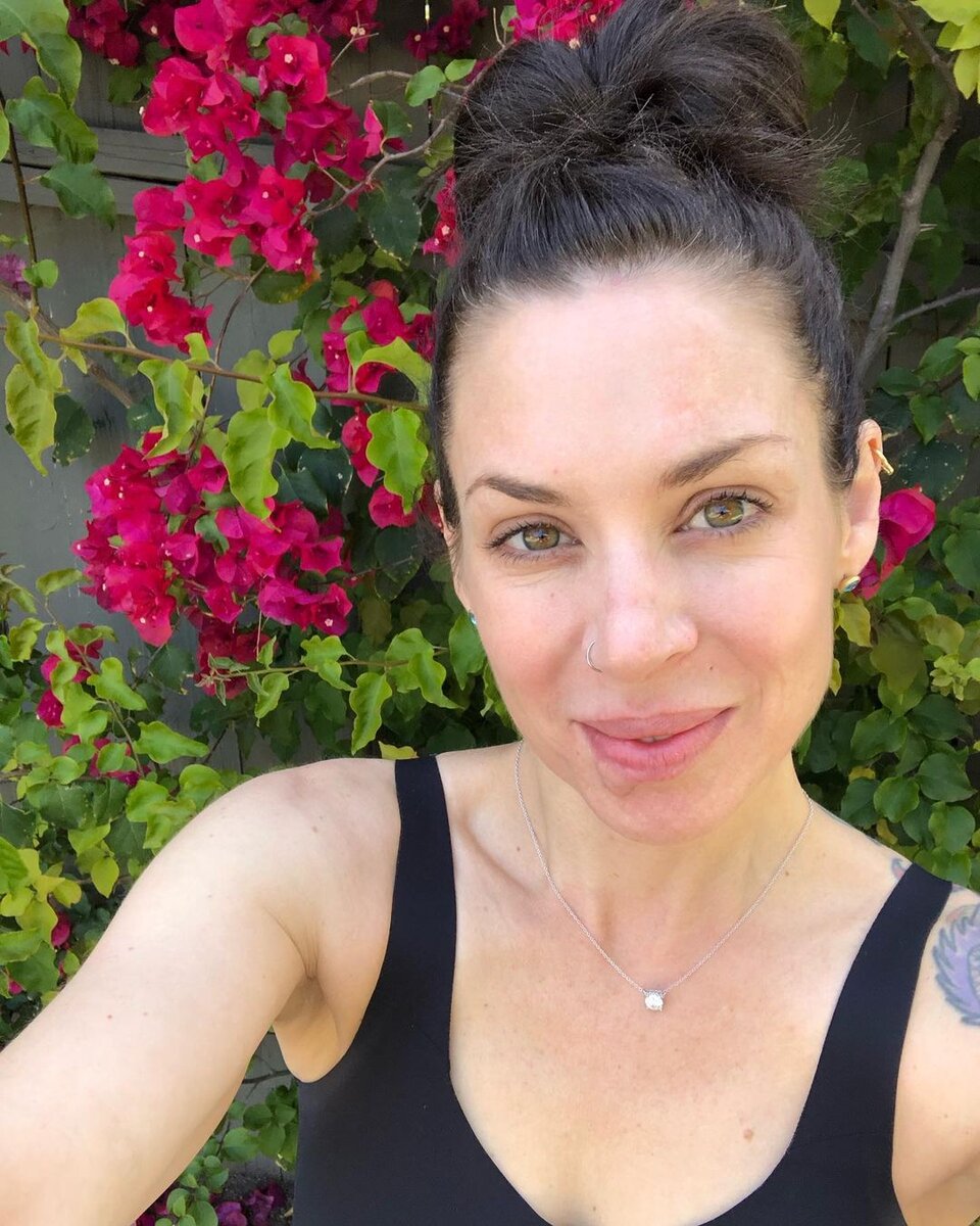    Джиллиан Лорен