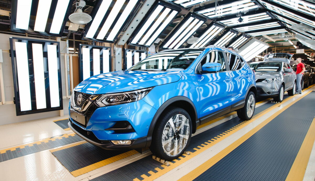 Производство кроссоверов Nissan в Санкт-Петербурге остановилось весной 2022 года, октябре японская компания объявила о полном уходе из России 