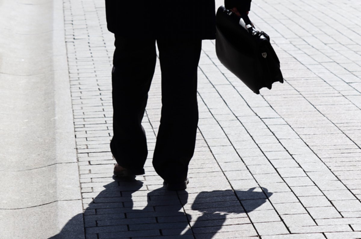    «Ъ»: региональным чиновникам стали рекомендовать не уезжать в отпуска из РФ