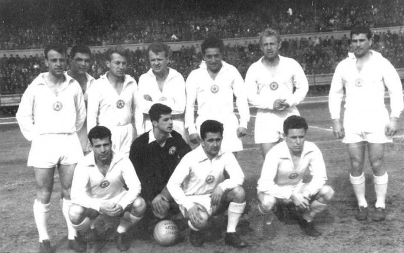 Состав болгарского ЦДНА перед матчем Кубка Чемпионов 1957 - против Вашаша