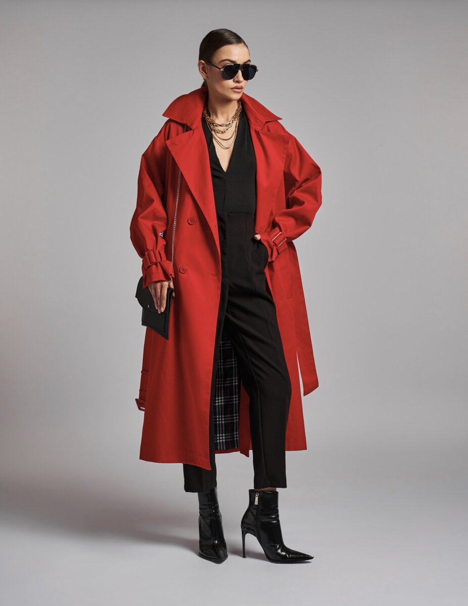 Яркий плащ DreamWhite