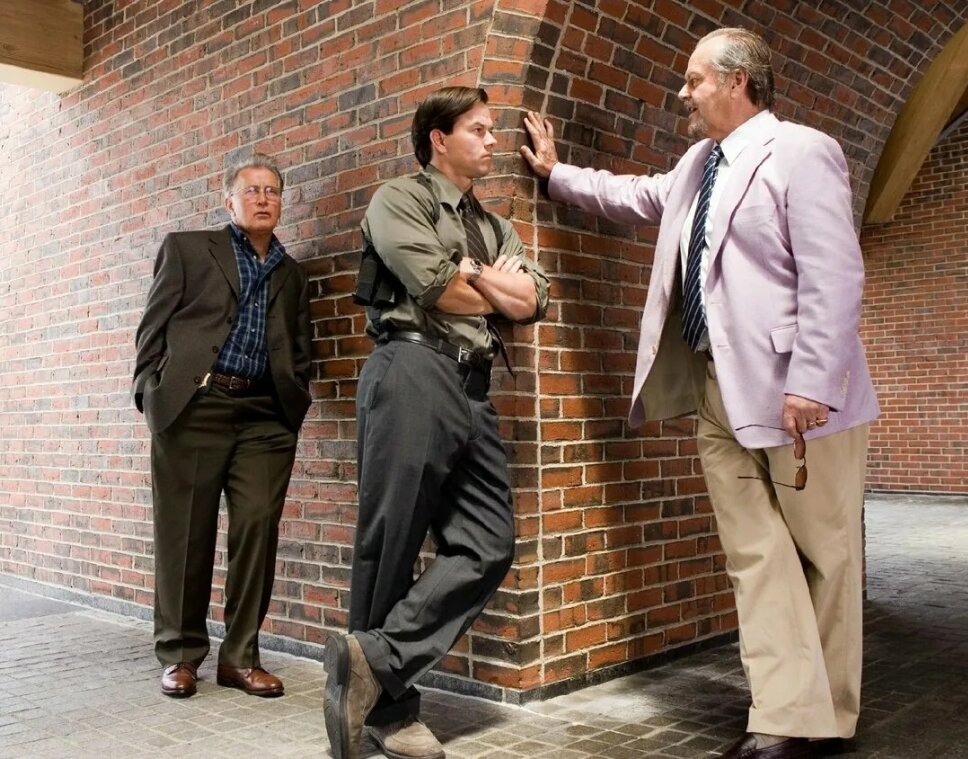 Фильм "Отступники"  (2006г) 16+