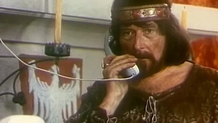 Летние каникулы это такие сладкие воспоминания, с которыми не сравнится ничто. Три месяца свободы, которые у многих проходили у бабушки в деревне и в пионерском лагере.-12