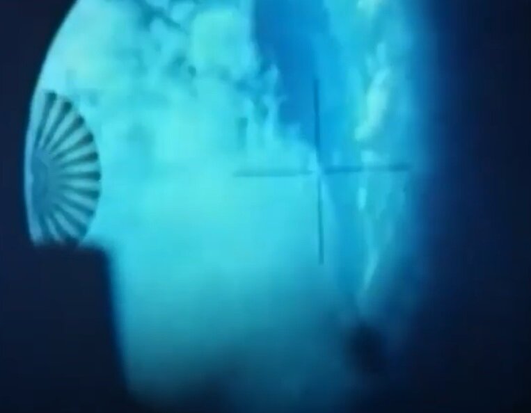 Вид из иллюминатора корабля Меркурий.