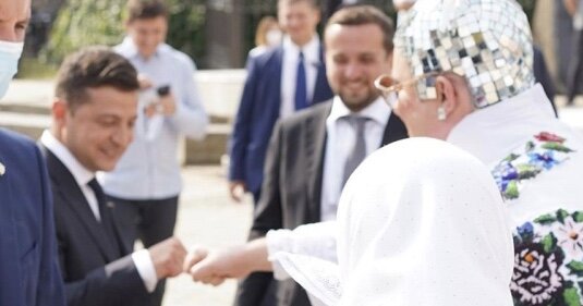 Владимир Зеленский и Верка Сердючка. 