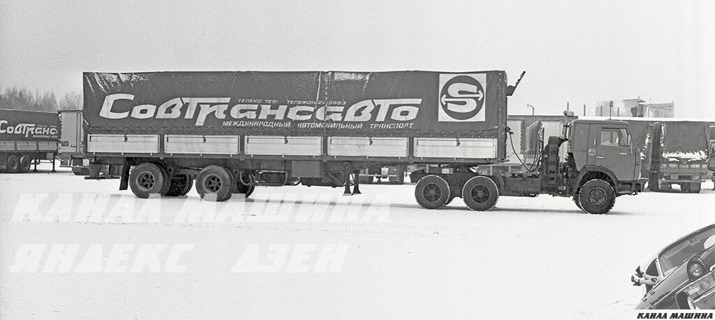 Камаз дакар на трассе обгоняет легковушку. Камаз 53 20. Км ч камаз. Камаз-5320 технические. Км ч камаз.