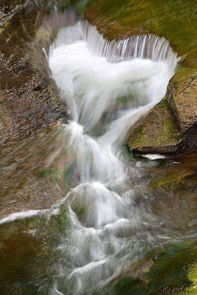 Водопад сердце