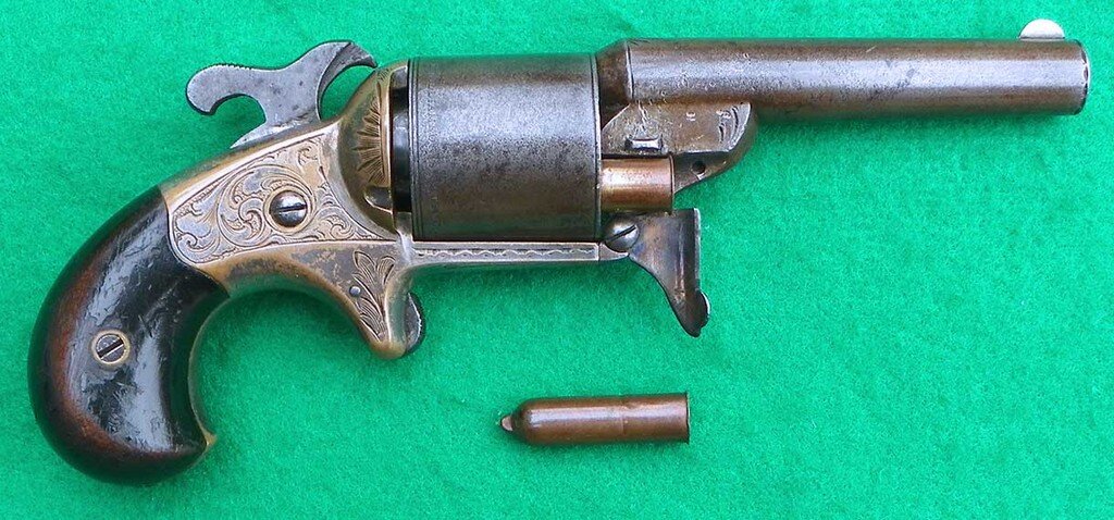 Револьвер бруклинской фирмы Moor’s Patent Fire Arms Company под патрон 32-калибра с сосковым капсюлем