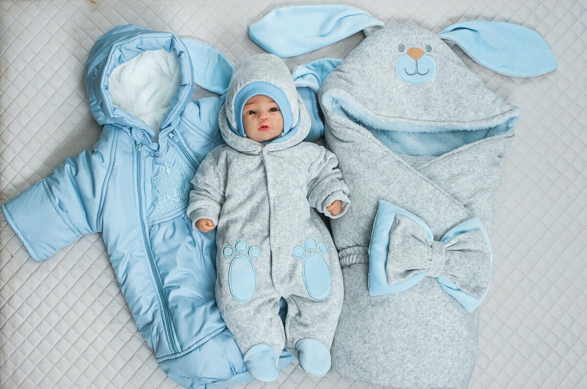 Одежда на выписку новорожденного зимой