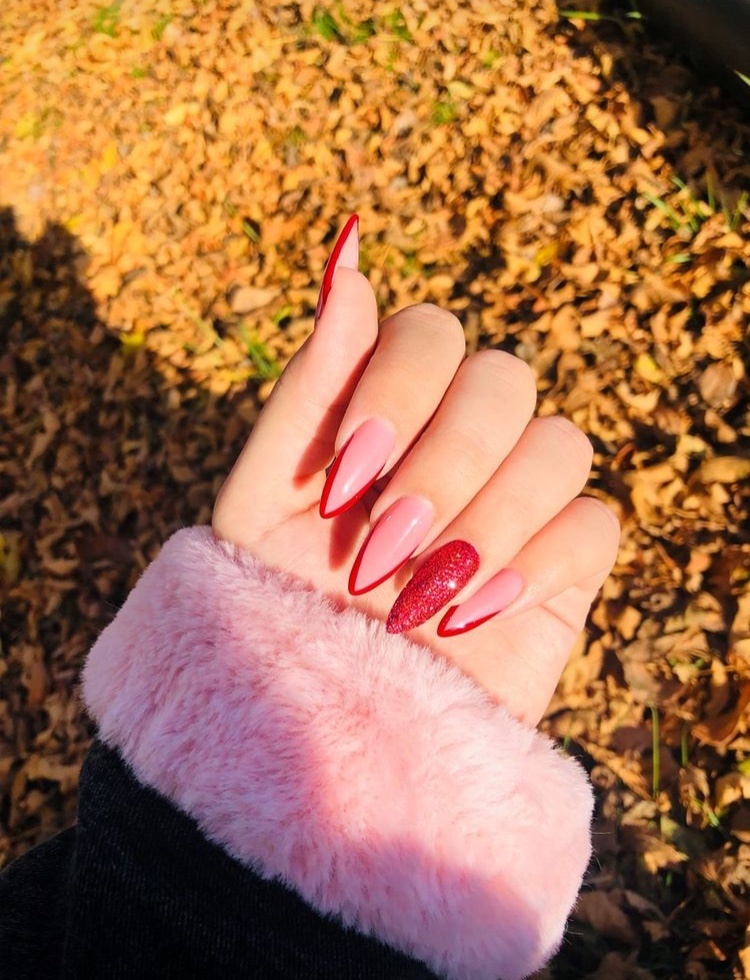 Френч красный