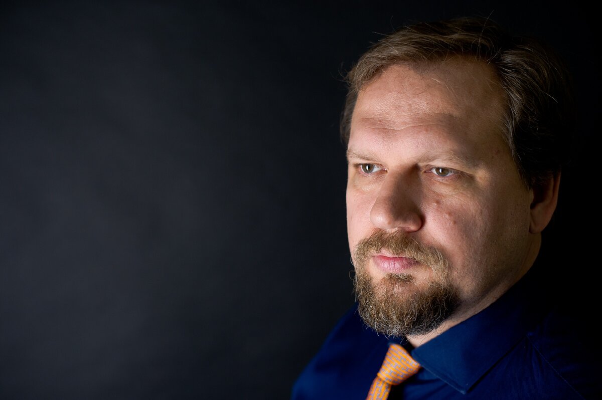 Биографии украинских политологов. Гордей политолог. Биографии украинских политологов. Василь вакаров. Василь вакаров политолог.