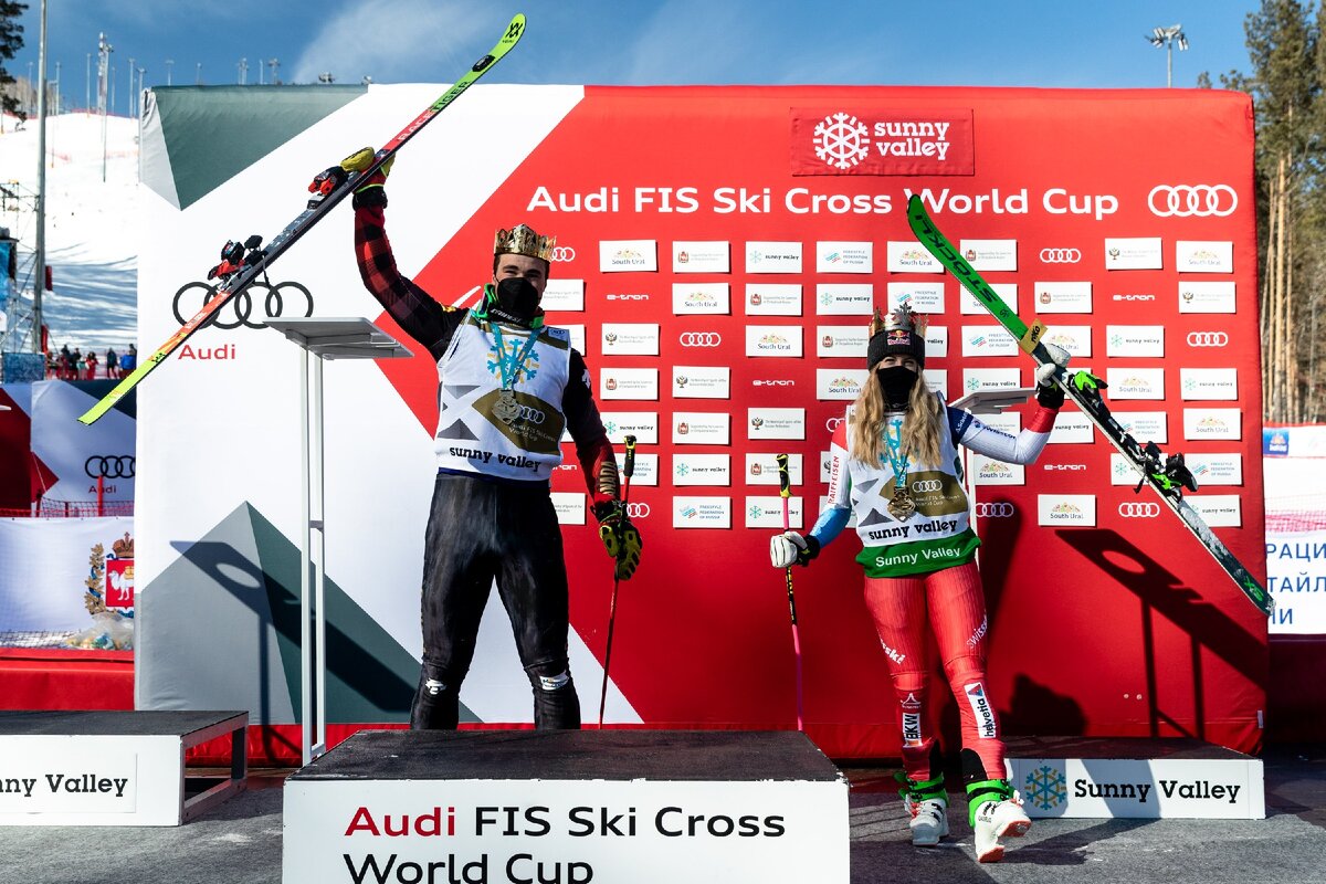 Золотая медаль в соревнования среди женщин досталась швейцарской спортсменке Фанни Смит