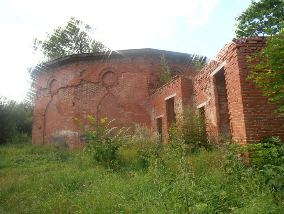 Руины Баболовского дворца. Фото: wikimedia.org 