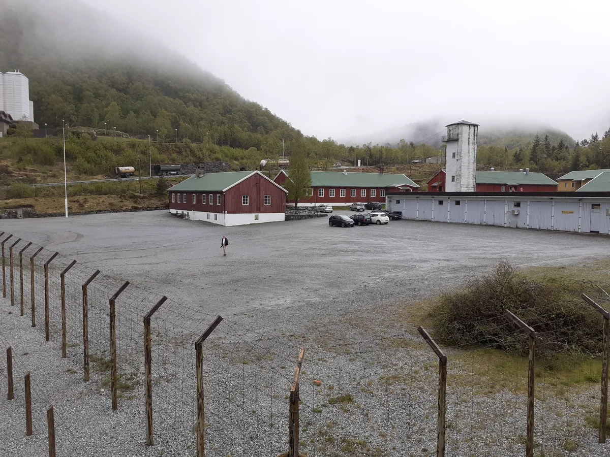 Тюремный лагерь Эспеланд(Espeland) в районе Бергена Арна. Фото автора.