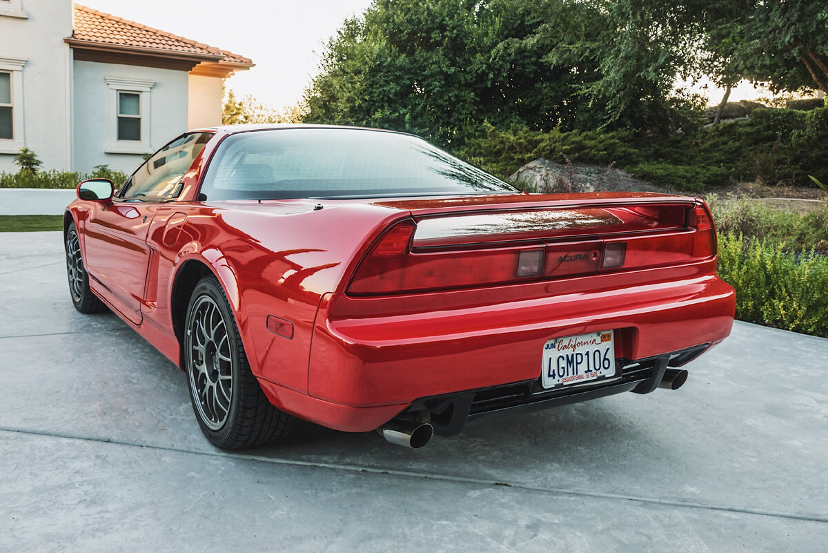 Японские купе Хонда NSX