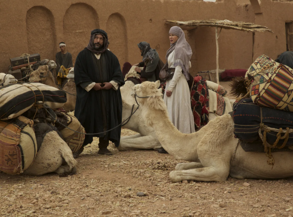 Что находили в пустыне. Королева пустыни 2015. «Королева пустыни» (англ. Queen of the Desert).