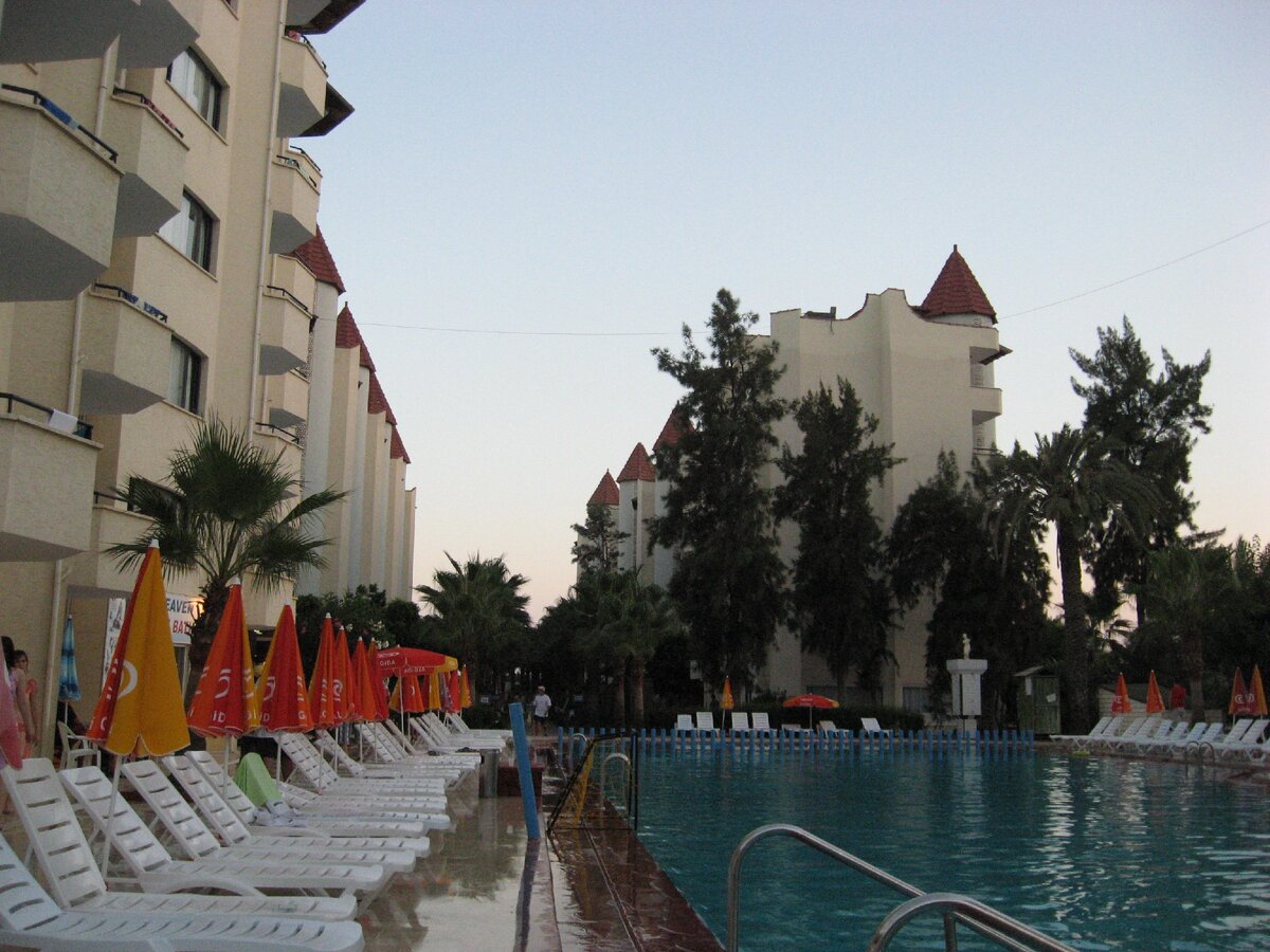 Главный бассейн.