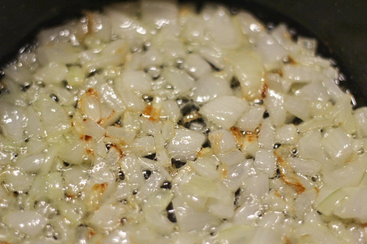 Жаренная картошка с лисичками. Ням-ням!