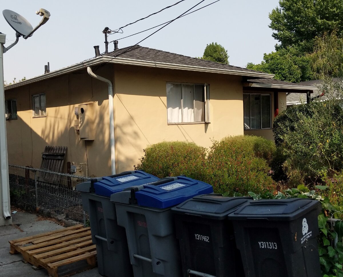 А может и больше миллиона, кстати.