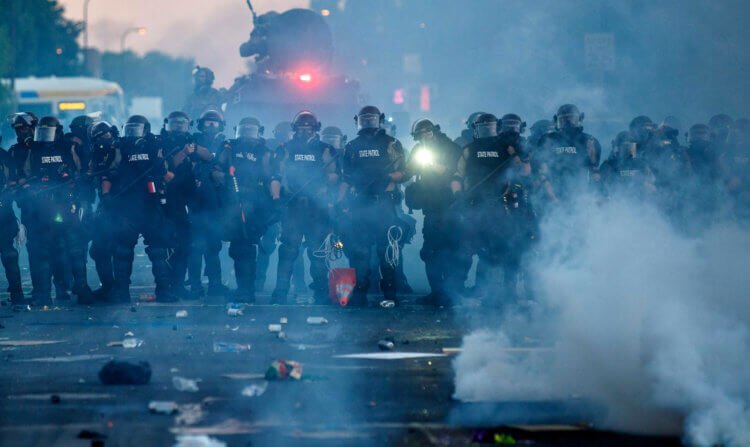 Apple сливает ваши данные направо-налево, а вы даже не замечаете