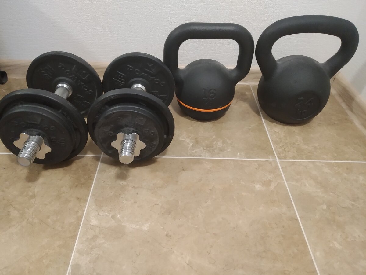 Мой набор гирь и гантель