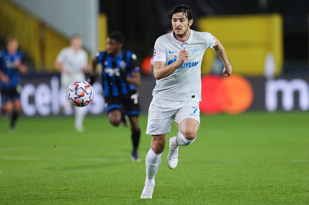 Крупно проигрывать «Брюгге» – это уже ни в какие ворота не лезет. Разве так должны играть чемпионы России? 