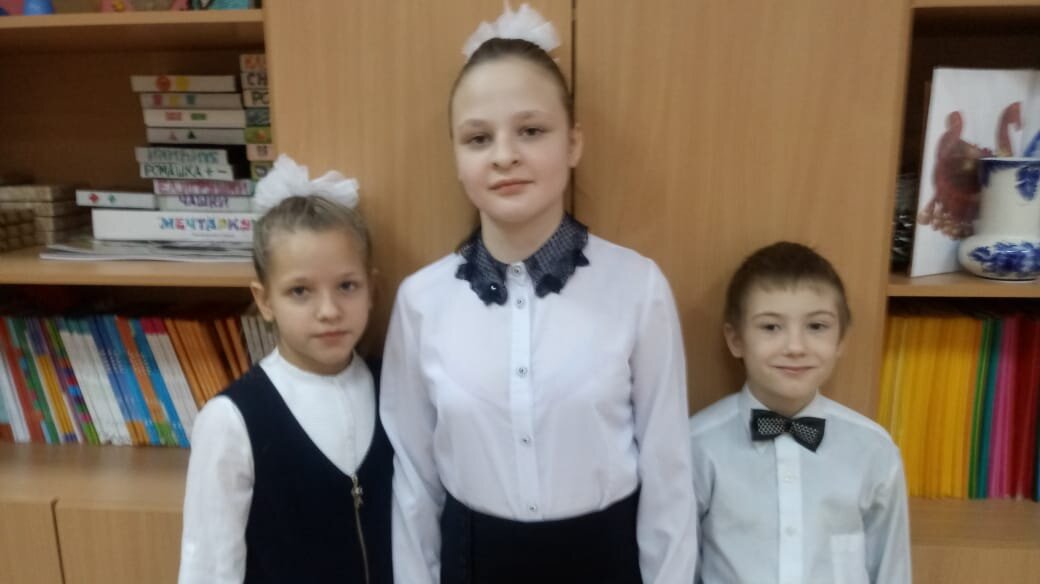 Самые маленькие художники Горчаков Ж.,Коноплева В. и Чернобривенко С.