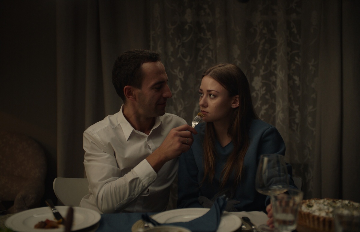 Кадр из фильма Неадекватные люди 2. Источник kg-portal.ru 