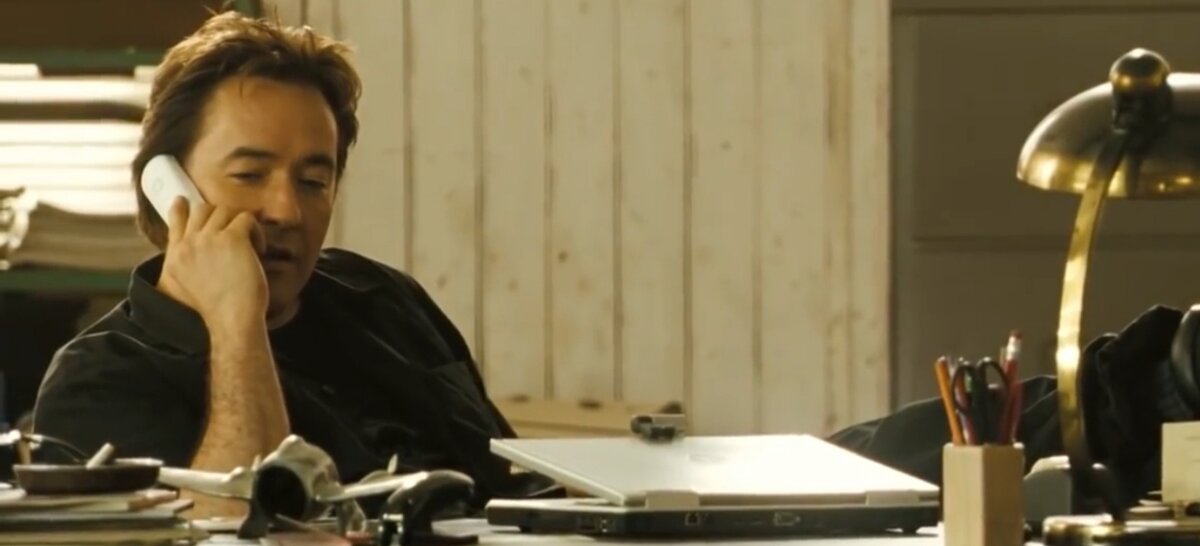 Кадр из фильма "1408"