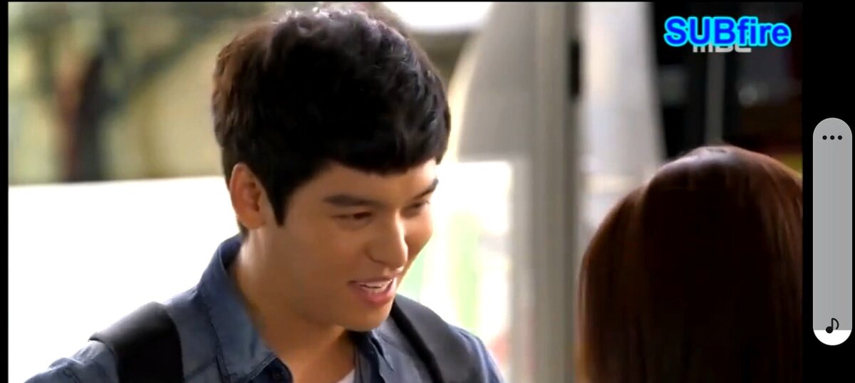 Чха Дол кадр из фильма "Цветущие влюбленные"