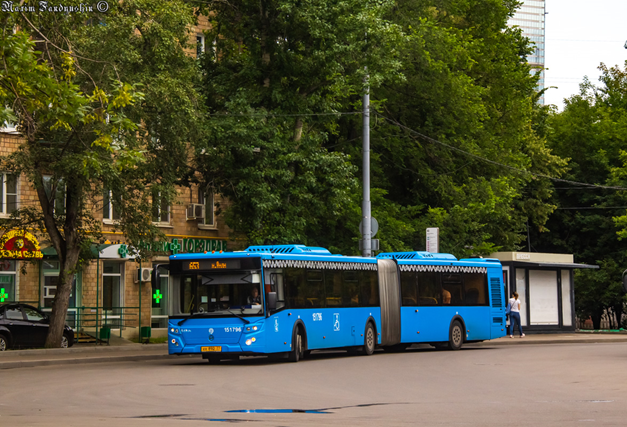 Автобус ЛиАЗ-6213.65 на маршруте 653, Москва. Автор фото: Фандюшин Максим