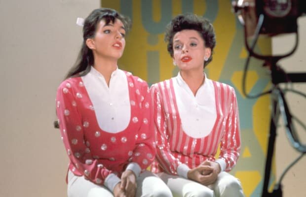 со своей мамой Джуди Гарланд