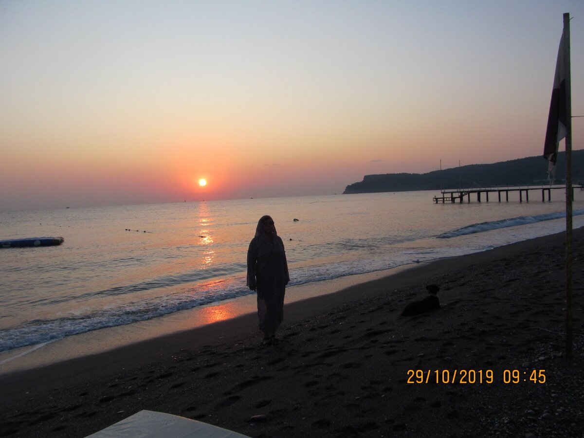 Море на рассвете (время пермское - +2 к Турции).