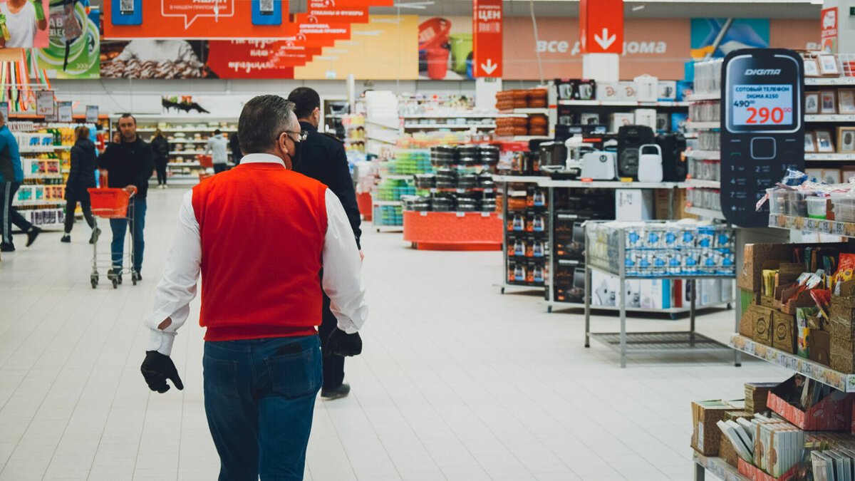     По всей стране продолжают падать объемы розничной торговли, согласно данным Росстата. К сожалению, эта тенденция не обошла и Волгоградскую область.