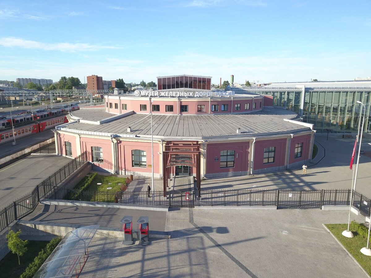 Вход в Музей железных дорог России