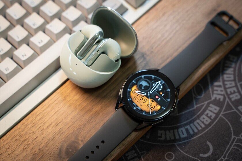   Первые живые фото новинок Xiaomi. Источник: Equal Leaks