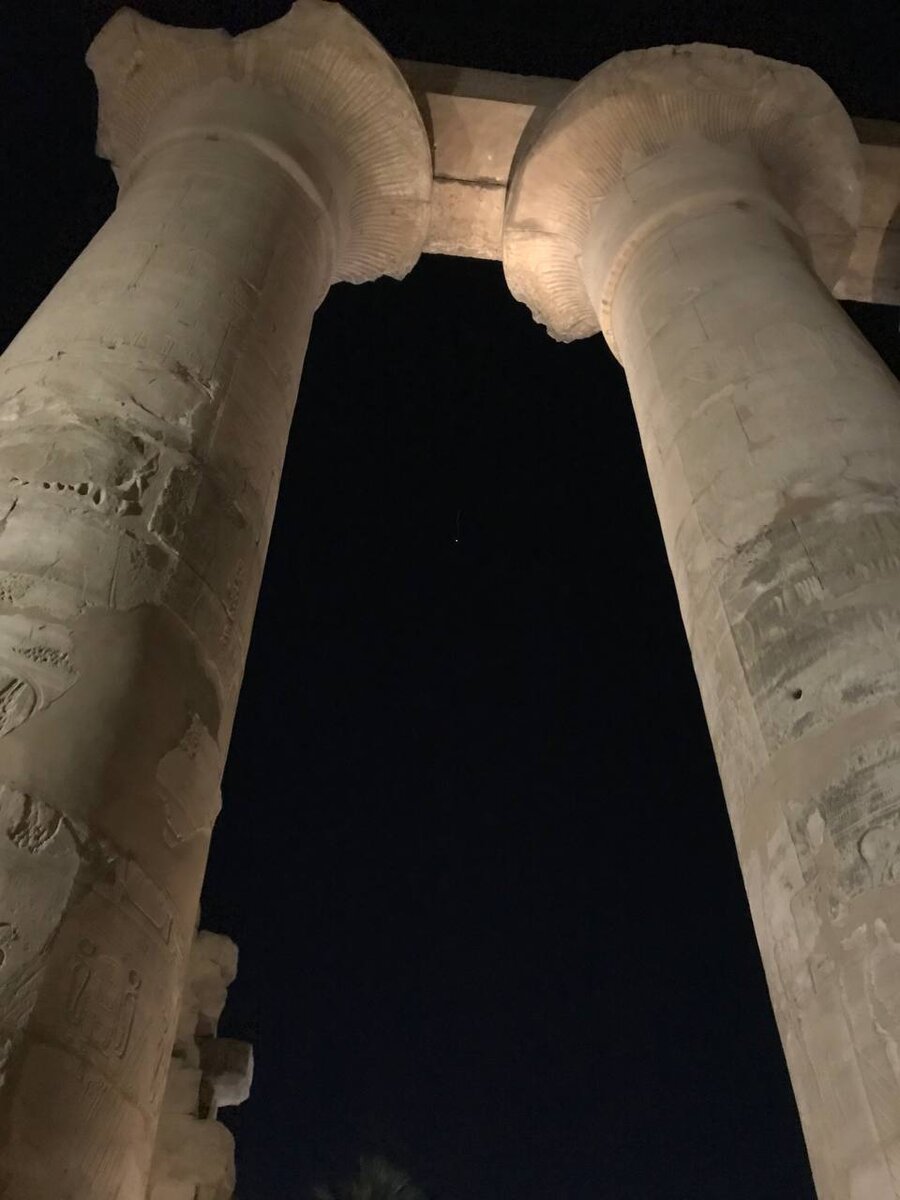 Луксорский храм