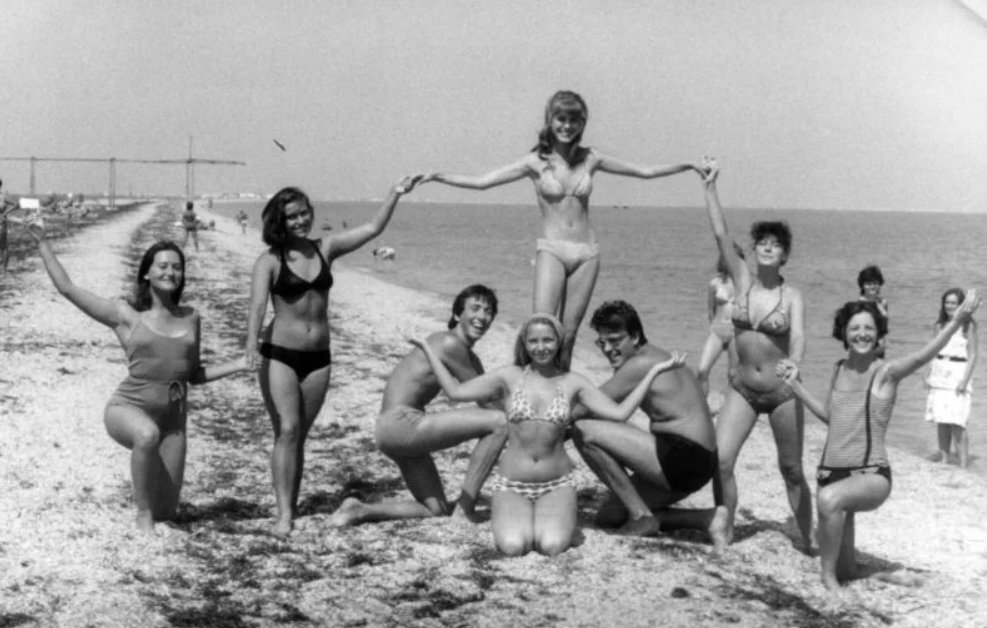 Нудисты дома Как появились советские нудисты – общество «Долой стыд» | История интересна  | Дзен