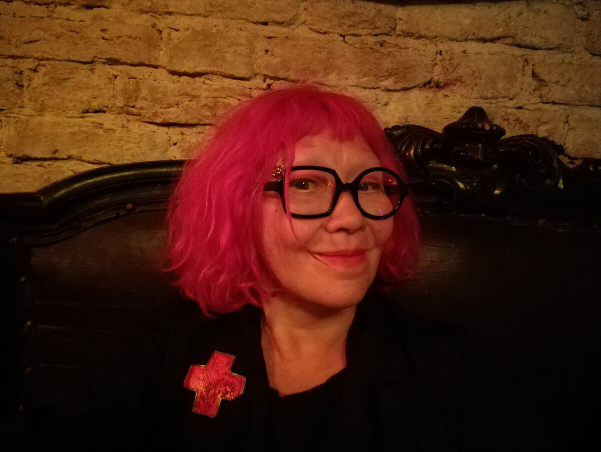 Наталья Романова, автор книги "Идеальная грамотность без правил и словарей"