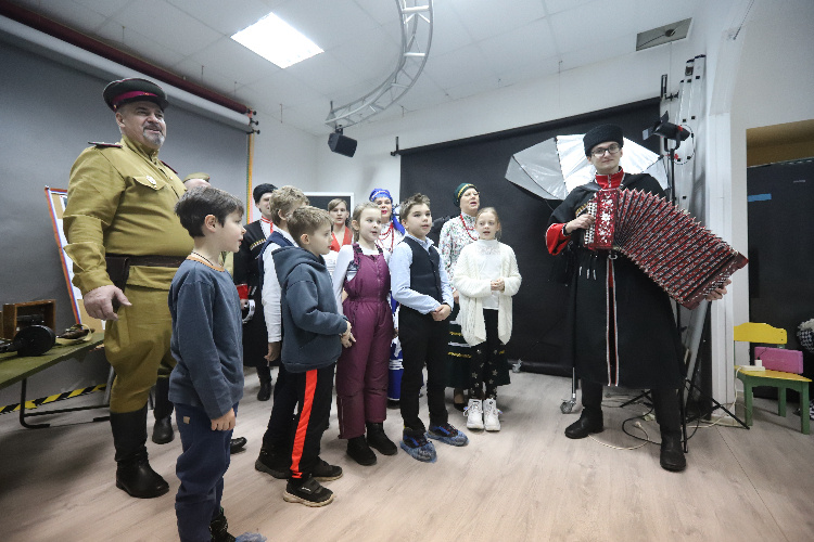 Листайте вправо, чтобы увидеть больше изображений